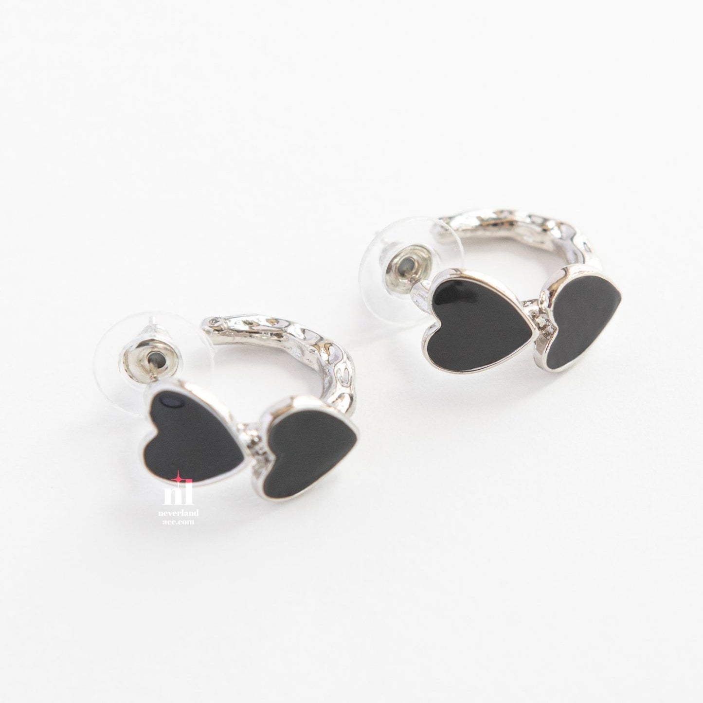 Black Heart Pendant Hoop Earrings - neverland accessories